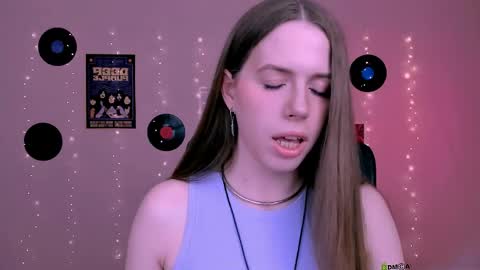 Sweet Lumi online show from May 27, 7:38 am