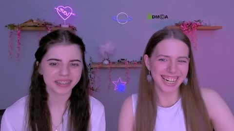 Sweet Lumi online show from May 22, 8:34 am