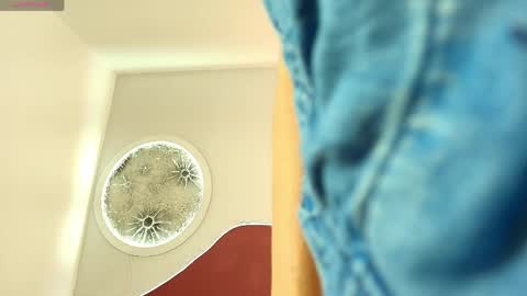 luna__velvet online show from May 13, 12:55 pm