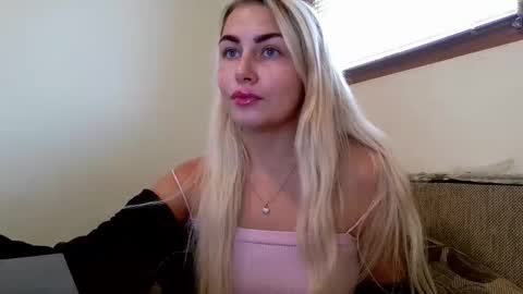 luna_blazer online show from October 13, 1:36 pm