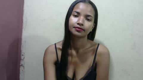Laura online show from May 4, 4:16 am