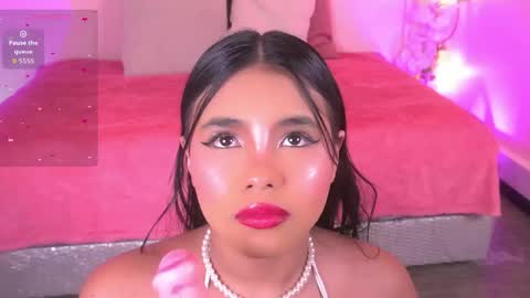 Lunita online show from May 23, 7:56 pm
