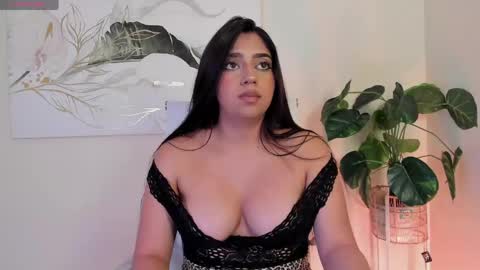luna_cute14 online show from May 20, 9:12 pm