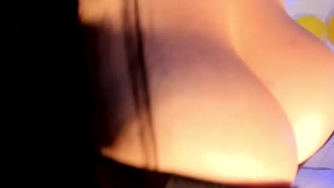 luna_ferrari online show from June 20, 1:25 pm
