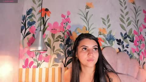luna_ferrari online show from May 11, 1:02 pm