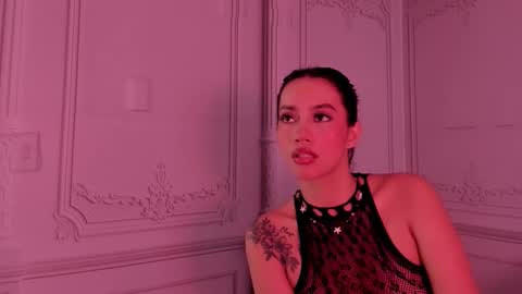 luna_hot_ass online show from March 13, 10:11 pm