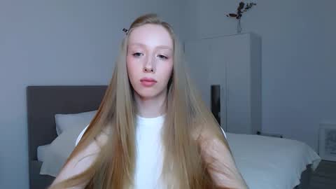 Luna online show from September 22, 8:40 pm