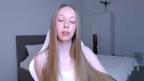 Luna online show from January 11, 9:42 pm