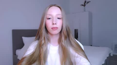 Luna online show from November 4, 10:59 pm