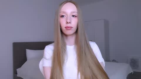 Luna online show from March 10, 9:41 pm