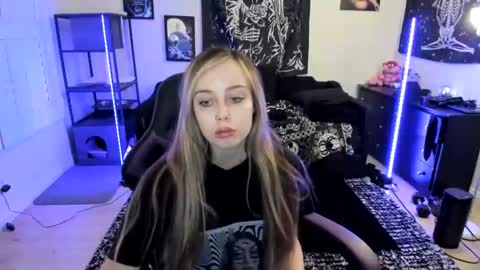 Luna online show from May 11, 4:14 am