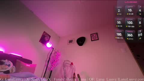Luna Luuvz online show from April 29, 4:48 am