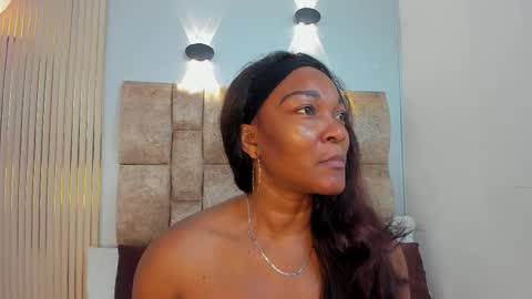 luna moretti online show from September 29, 11:26 am