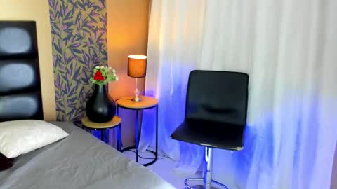 luna_peterson online show from September 28, 6:57 pm