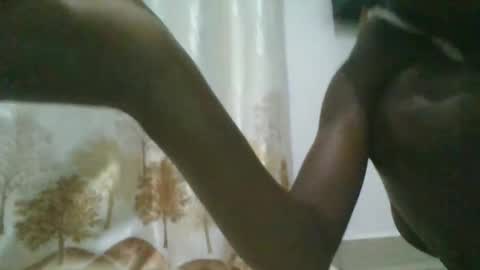 luna_tease online show from November 3, 9:08 pm