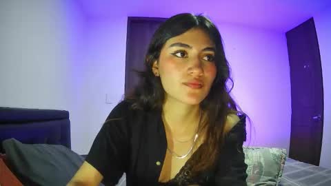 Luna Valmont online show from March 17, 8:35 pm