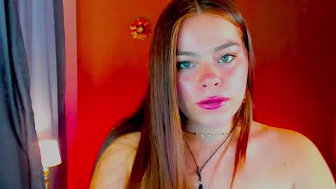 LUNA  online show from April 6, 9:16 pm