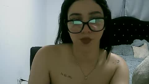 lunaa_sub online show from January 18, 3:53 am