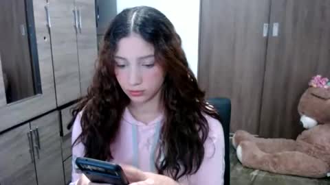 lunaa_sub online show from May 13, 5:08 pm