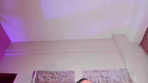 Luna Aspen online show from March 27, 6:30 pm