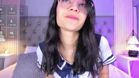 Luna  online show from May 11, 5:21 pm