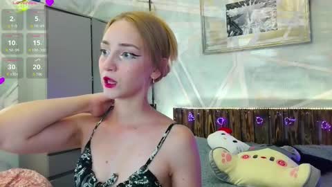 Luna online show from September 13, 2:25 pm