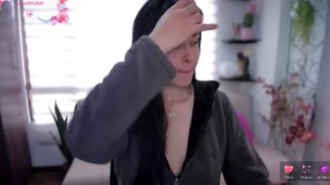 Luna online show from October 12, 1:13 pm