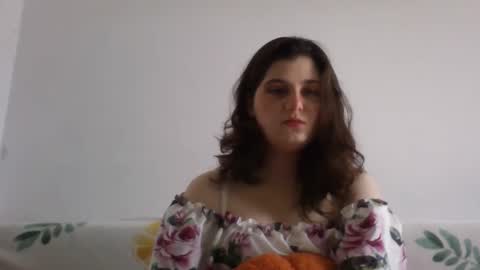 Snapshot of lunamoody chatting on September 25, 8:24 am lunamoody online show from September 25, 8:24 am