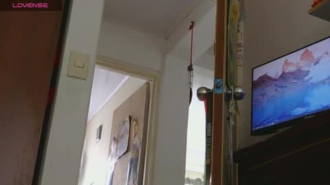 Snapshot of lunamoon_17 chatting on October 1, 4:01 pm LUNA online show from October 1, 4:01 pm