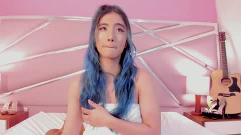 Luna Page online show from January 14, 2:22 pm