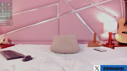 Luna Page online show from January 15, 2:24 pm
