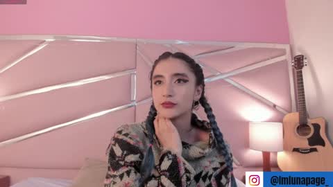 Luna Page online show from January 20, 1:32 pm