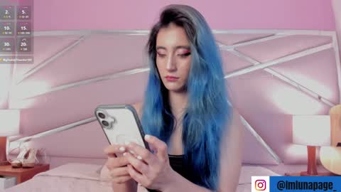 Luna Page online show from January 22, 1:00 pm