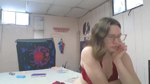 Snapshot of lunaquinn45 chatting on January 24, 3:24 pm lunaquinn45 online show from January 24, 3:24 pm