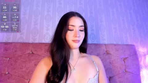 Luna  online show from November 6, 6:58 pm