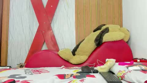 luna online show from May 4, 9:40 pm