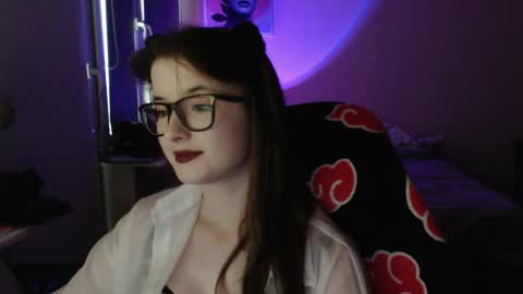 LunaXcherry online show from May 26, 6:29 pm