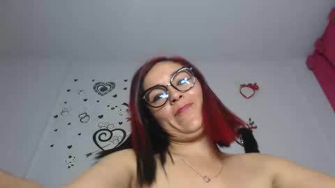 Luna Tamara online show from December 17, 4:56 am