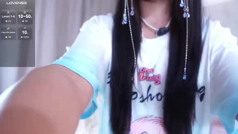 lunna_fae online show from September 30, 1:28 pm