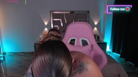 LUNA ROSE online show from May 8, 4:38 am