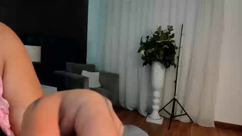 Luna online show from March 12, 2:20 pm