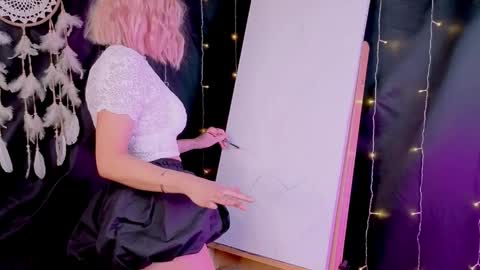 My name Lun online show from April 1, 4:04 pm