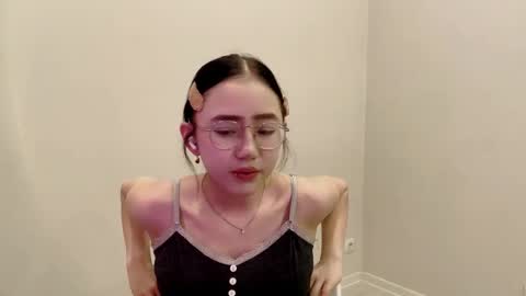Roxie online show from May 15, 4:43 pm