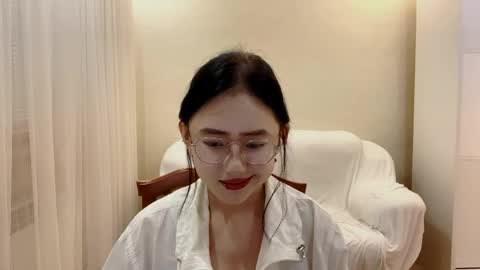 Roxie online show from May 12, 4:13 pm