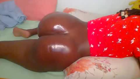 luscious online show from May 17, 2:27 pm