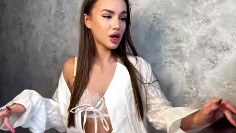 Mira online show from November 1, 7:45 am