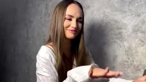 Mira online show from November 11, 7:11 pm