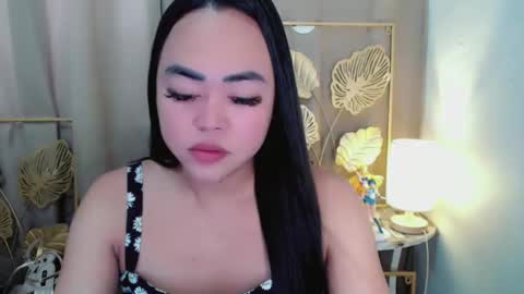 Trina online show from May 10, 2:57 am