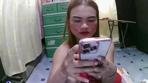 Flora Mae online show from September 24, 5:17 am