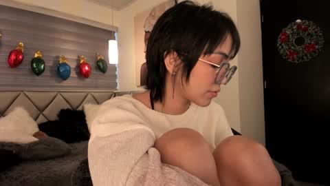 Lu online show from December 22, 11:44 am
